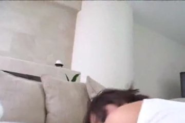 Deep throat from a bitch in a white panama hat