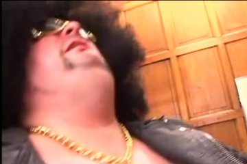 The fat guy lets down a beautiful blonde in her mouth