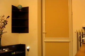 Bitch wants to show off her body