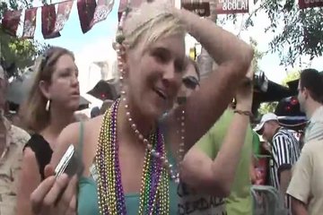 Chicks show painted tits