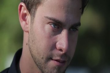 Blowjob and sweet bed fuck