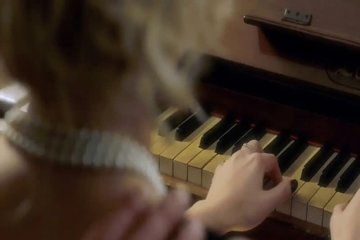 The blonde skillfully works with her mouth