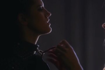 Two affectionate girls love to do cunnilingus