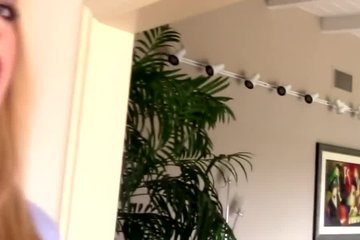 Sofa spanking of the clitoris of a zealous blonde