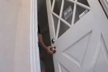 Asian woman will process everyone