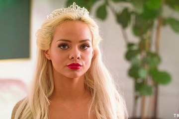 The beauty queen deservedly gets a big dick in her pussy and mouth