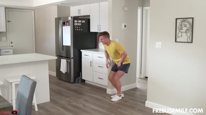 [FreeUseMilf] Crystal Clark - Saved By Freeuse  ~ 24xxx.Porn